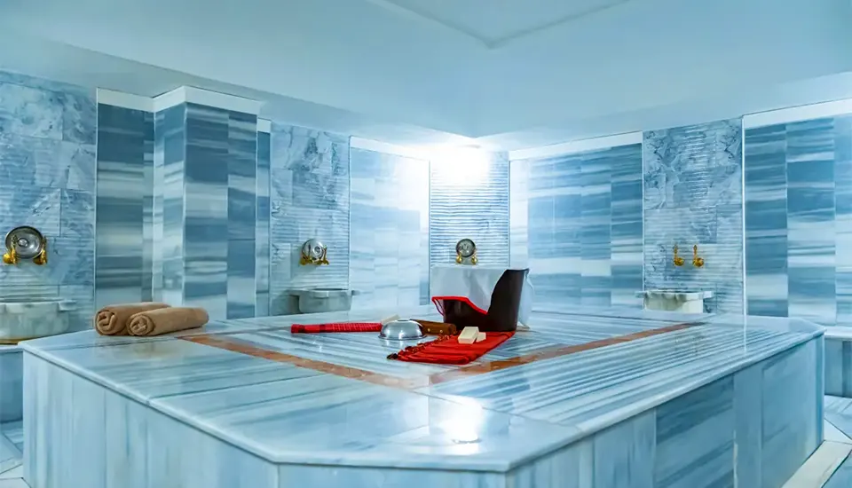 سینت استار هتل کمر